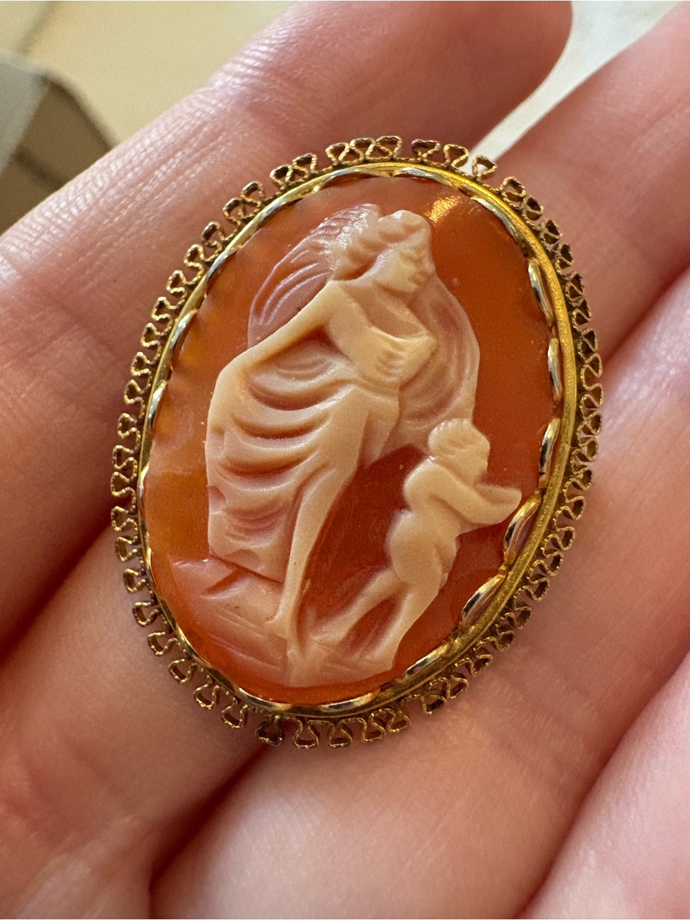 Amsel gold filled carved cameo brooch